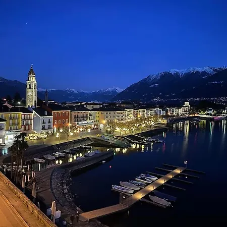 Apartment Paradise With Lake & Piazza View