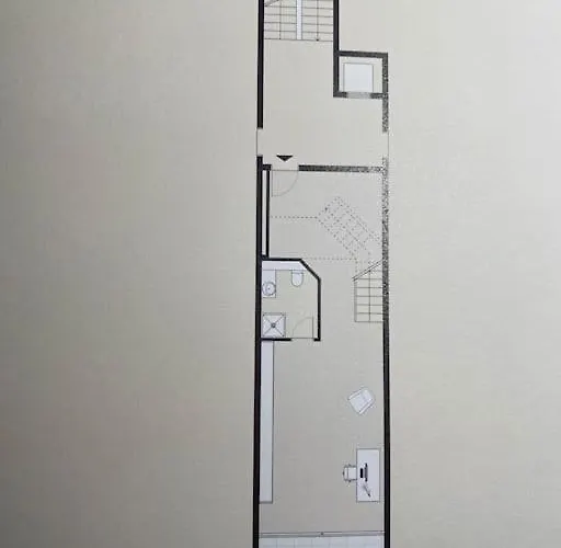 Paradise With Lake & Piazza View