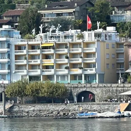 Paradise With Lake & Piazza View Lejlighed
